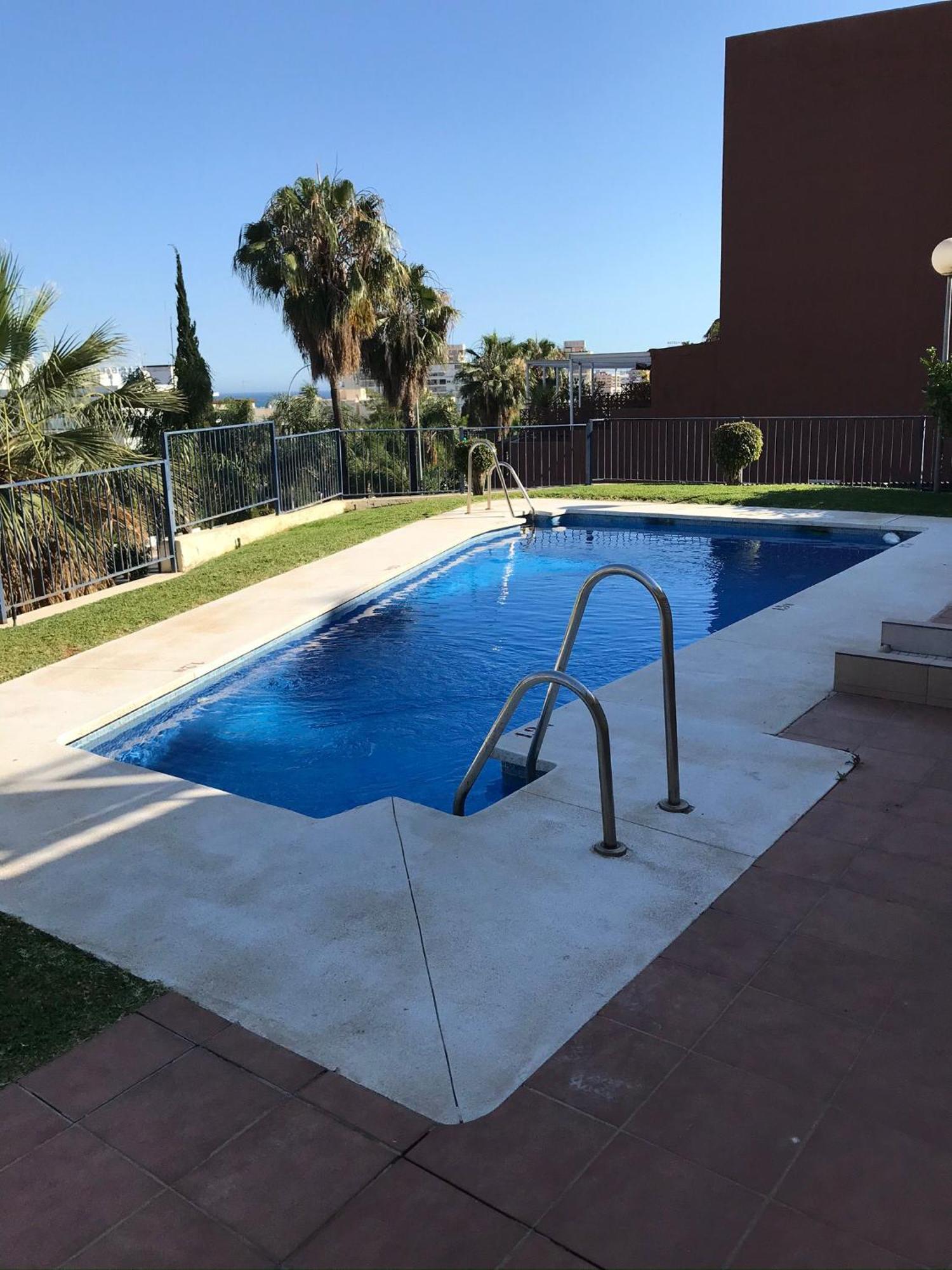 The Beach Oasis Torremolinos Exterior photo